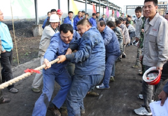 TapTap点点公司庆国庆拔河比赛