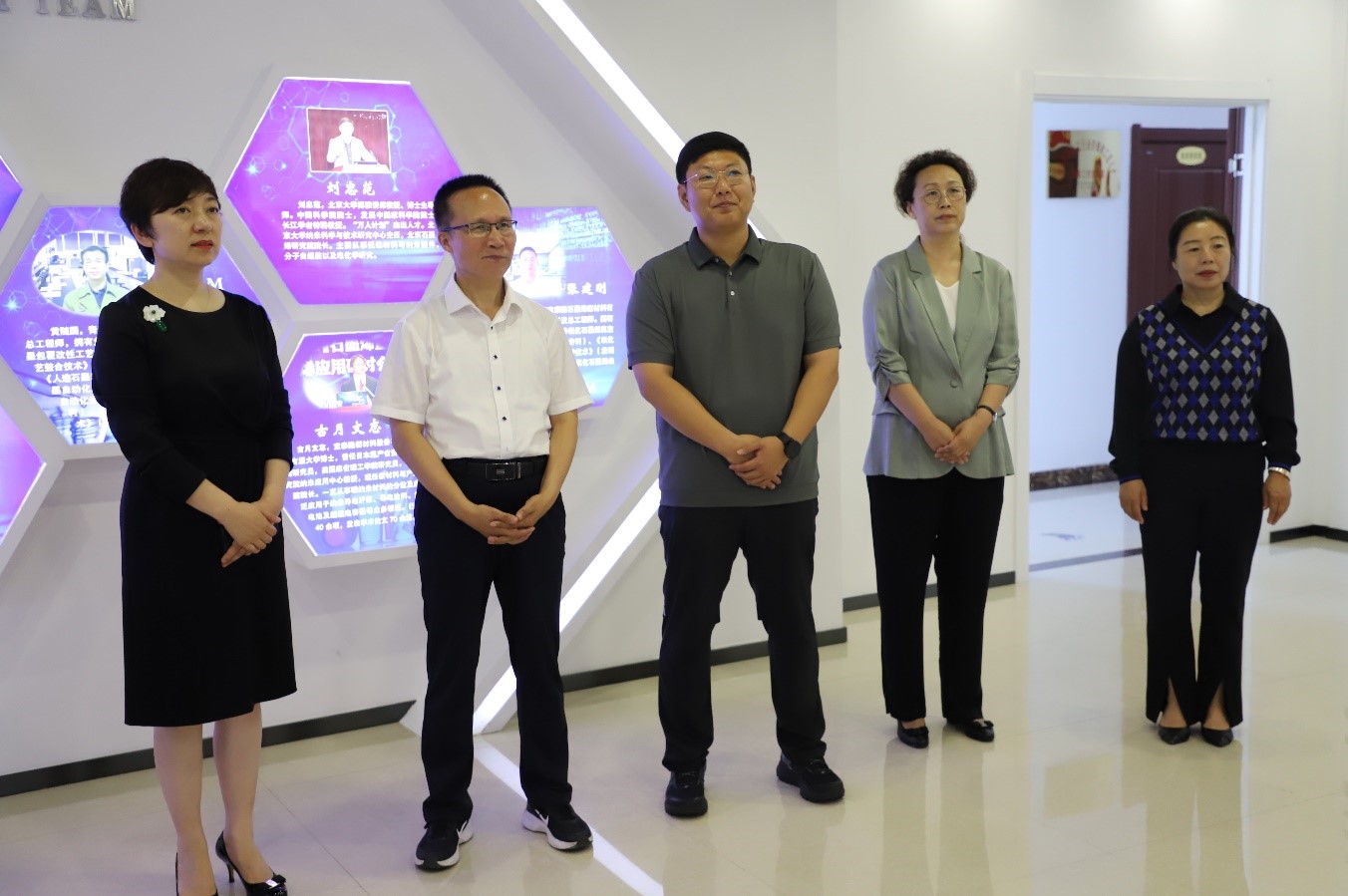 1690783610758184.jpg 1.jpg